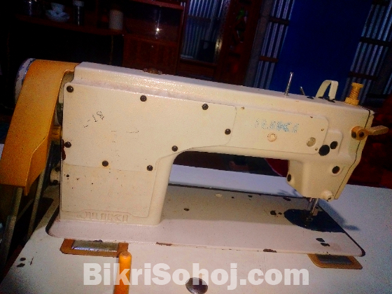 Juki DDL-8300N Single Needle Lockstitch Machine